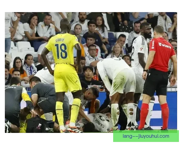 卡瓦哈尔因十字韧带断裂缺席赛季 对皇马防线造成巨大影响