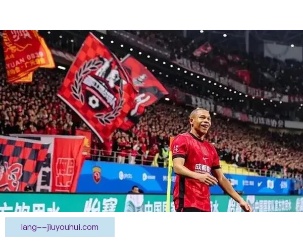 中超新赛季揭幕战上座率创新高 五年新纪录引发热议
